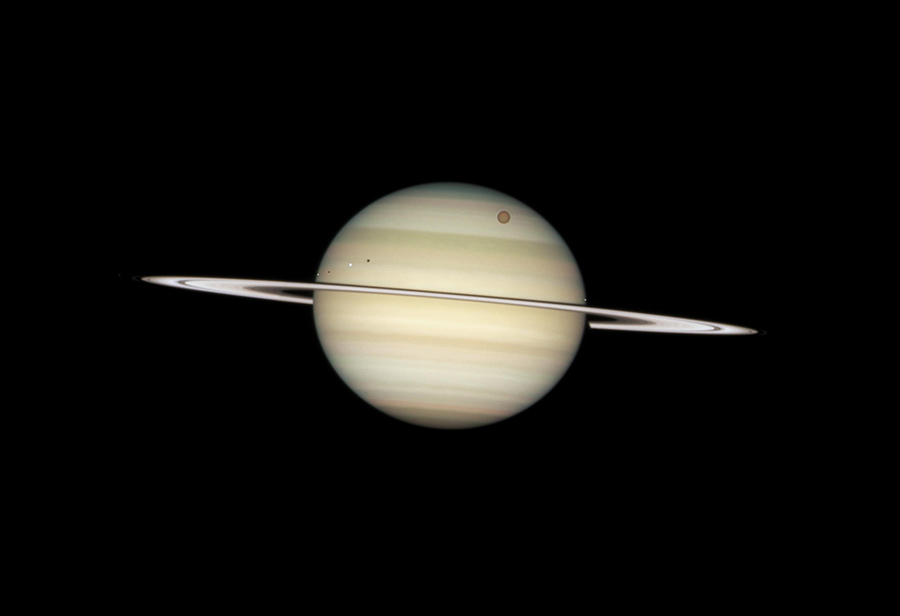 Luni Saturn