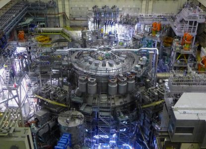 Sci-Memo: A fost inaugurat cel mai mare reactor experimental de fuziune nucleară din lume