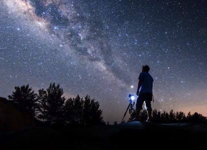Evenimentele astronomice din 2022: conjuncții, planete în opoziție și ploi de meteori
