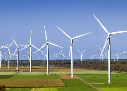 Turnurile și turbinele eoliene sunt regândinte pentru a fi mai verzi